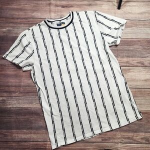 5/$15 San Fransisco Legendary Striped White Black Shirt